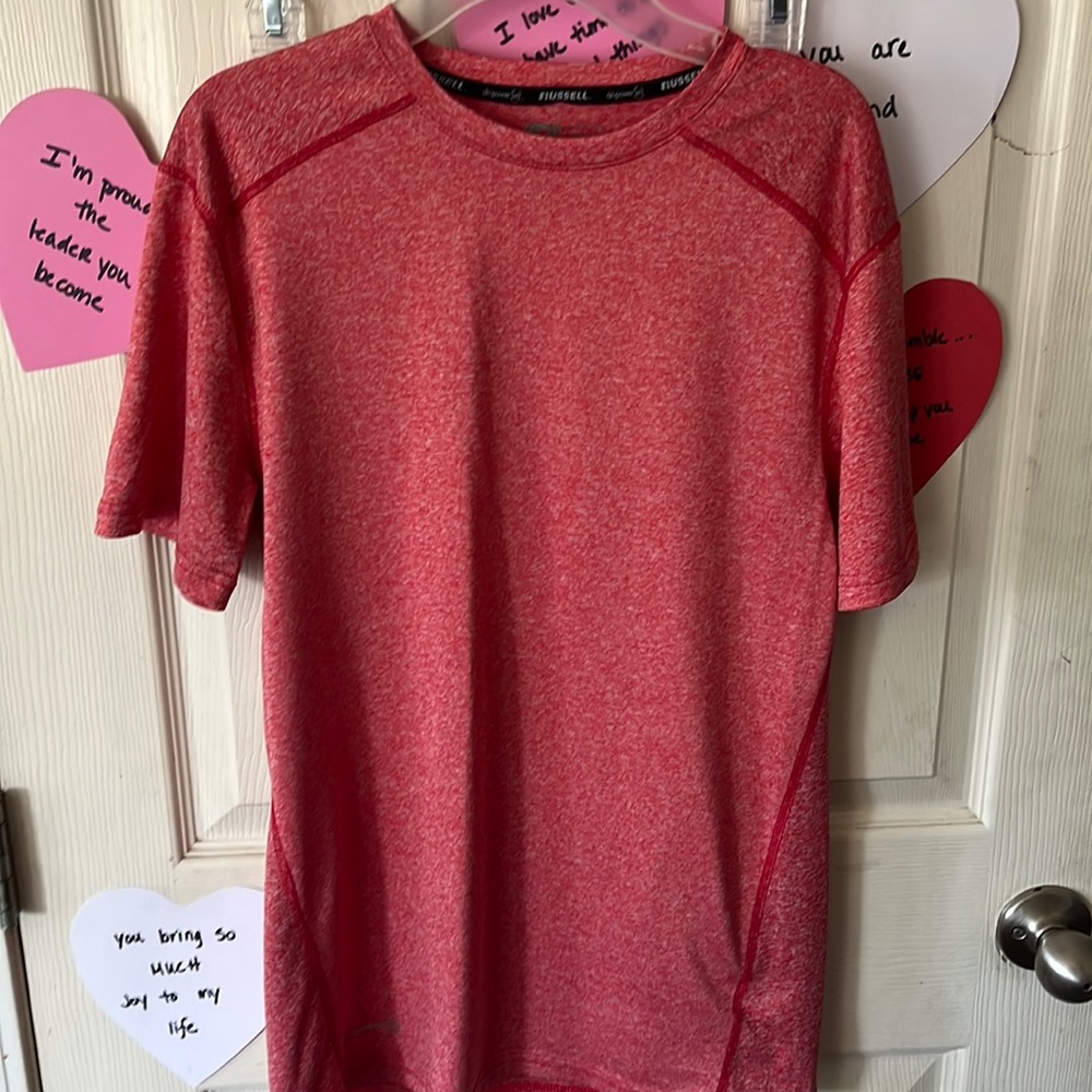 Mens Russell dri power 360 SS shirt. Size small
